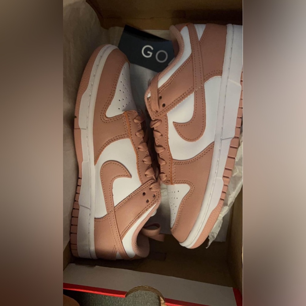 Nike Low Dunks